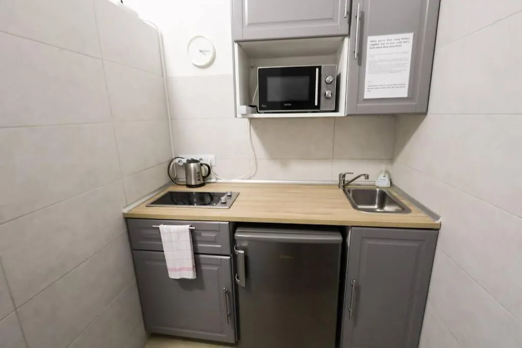 Pest-Port Apartment Room-5 Private Apartment Budapest 0*,